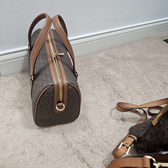 Michael Kors medium tote - Picture 4 of 5